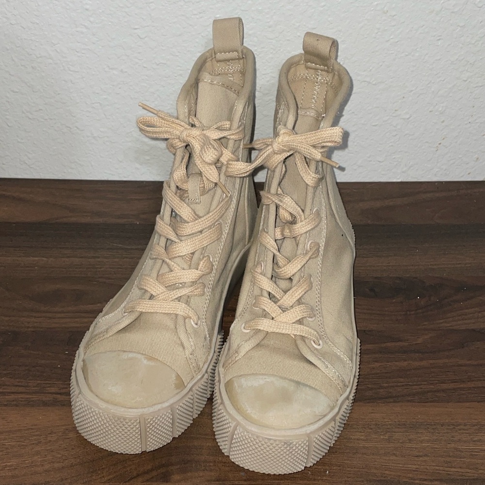 Zara Tan Lace-Up Canvas Converse Shoes Size 39
